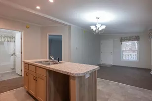 5 Freedom Ln, Norway, ME 04268 - Photo 2