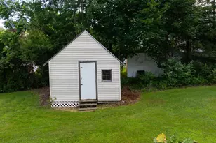 24 Clifford St, Mechanic Falls, ME 04256 - Photo 12