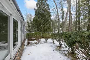 22 Oakwood Ln, Kennebunk, ME 04043 - Photo 8
