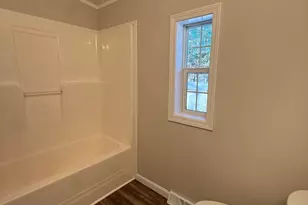 16 Sparrow Dr, Augusta, ME 04330 - Photo 6