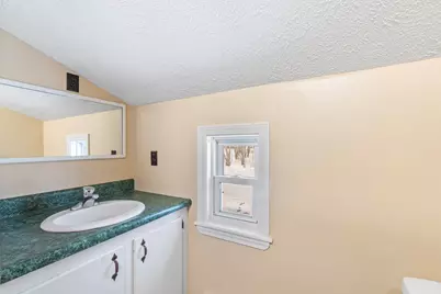 823 Washington Street N, Auburn, ME 04210 - Photo 32