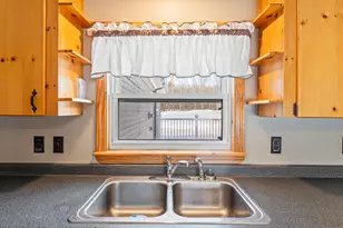 823 Washington St N, Auburn, ME 04210 - Photo 12