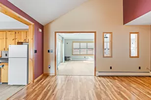 823 Washington St N, Auburn, ME 04210 - Photo 16