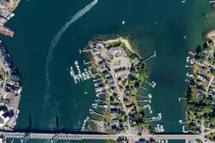 35 Badgers Island W, Kittery, ME 03904 - Photo 12