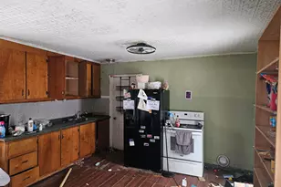 22 Stickney Hill Rd, Brownville, ME 04414 - Photo 4