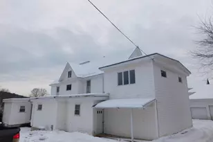 61 Main St, Dexter, ME 04930 - Photo 10