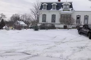 61 Main St, Dexter, ME 04930 - Photo 6