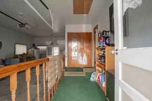 3 County St, East Millinocket, ME 04430 - Photo 2