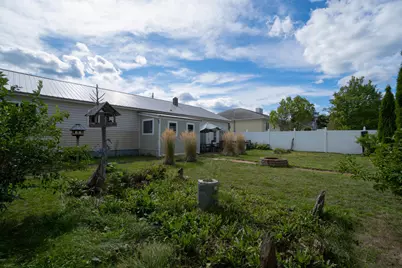 3 County Street, East Millinocket, ME 04430 - Photo 32