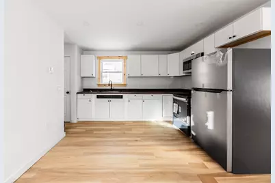 2 Highland Avenue, Bangor, ME 04401 - Photo 8