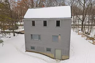 406 Pinnacle Rd, Canaan, ME 04924 - Photo 4