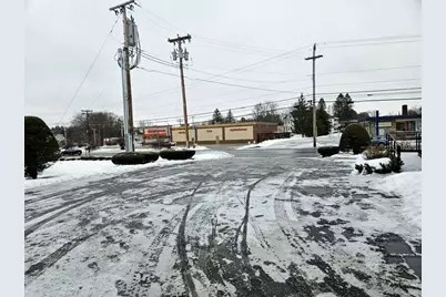 467 Sabattus Street, Lewiston, ME 04240 - Photo 34