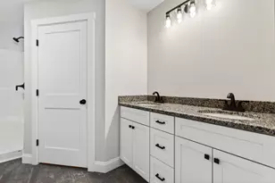 31 Powhatan Rd, Otisfield, ME 04270 - Photo 28