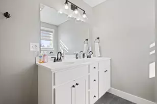 1197 Western Ave, Hampden, ME 04444 - Photo 22