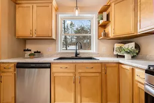 25 Spring Lake Dr, Waterboro, ME 04061 - Photo 6