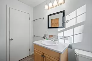 2 Alling Dr, Gray, ME 04039 - Photo 16