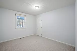 2 Alling Dr, Gray, ME 04039 - Photo 18