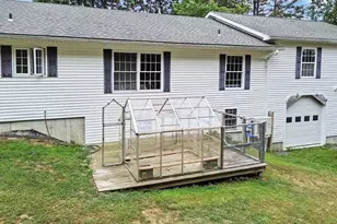 336 Main St, Winthrop, ME 04364 - Photo 16