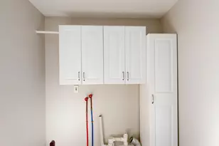 30 Cottage St, Lewiston, ME 04240 - Photo 18