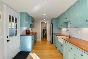 107 Brave Boat Harbor Rd, Kittery, ME 03905 - Photo 8