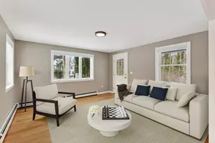 24 Mast Ln, Yarmouth, ME 04096 - Photo 4