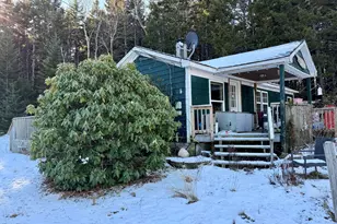 17 East Side, Deer Isle, ME 04627 - Photo 4