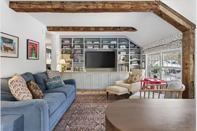 18 Woodcrest Road, Cape Elizabeth, ME 04107 - Photo 8