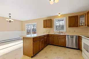 50 Louise Ave, Waterville, ME 04901 - Photo 10