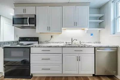 170 Veranda Street, Portland, ME 04103 - Photo 10