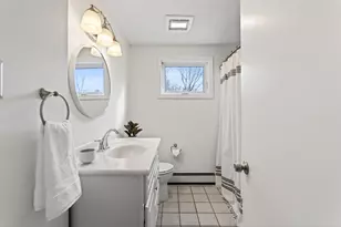 35 Epping St, Portland, ME 04103 - Photo 10