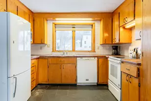 75 Landry Cir, South Portland, ME 04106 - Photo 8