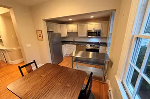 124 Pleasant St, Portland, ME 04101 - Photo 12