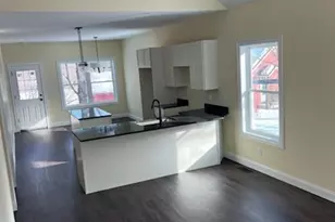18 Fowler St, Bridgton, ME 04009 - Photo 2