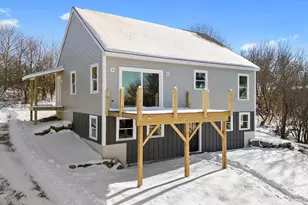 331 Limerock St, Rockland, ME 04841 - Photo 1