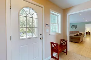 141 Bradbury St, Lewiston, ME 04240 - Photo 4