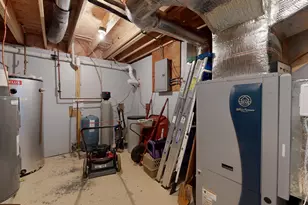 141 Bradbury St, Lewiston, ME 04240 - Photo 76