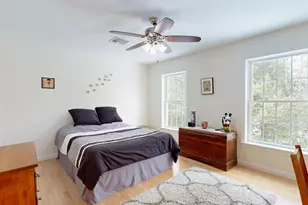 141 Bradbury St, Lewiston, ME 04240 - Photo 48