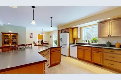 141 Bradbury Road, Lewiston, ME 04240 - Photo 8