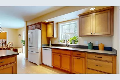 141 Bradbury Road, Lewiston, ME 04240 - Photo 12