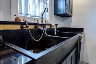 34 Dow St, Portland, ME 04102 - Photo 28