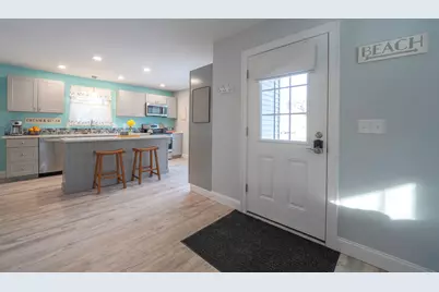 163 Temple Avenue, Old Orchard Beach, ME 04064 - Photo 10