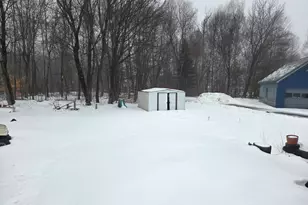 90 Bates St, Millinocket, ME 04462 - Photo 22