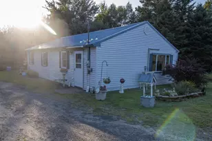 94 Heath Rd, Milbridge, ME 04658 - Photo 2