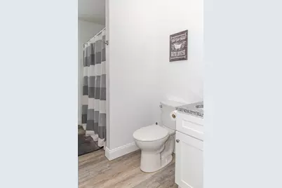 508 Essex Street, Dover Foxcroft, ME 04426 - Photo 20