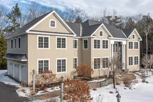 29 Mary Ln, Cumberland, ME 04110 - Photo 2