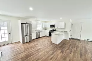 35 Moosehead Ln, Whitefield, ME 04353 - Photo 24