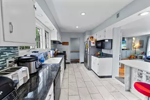 42 Sugarloaf Ln, Bangor, ME 04401 - Photo 4