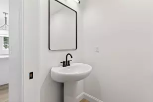 1595 U S 1 Rte, Freeport, ME 04032 - Photo 20