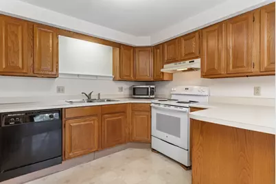 12 Edgecomb Court #12, Portland, ME 04103 - Photo 10