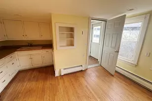 25 Forest St, Portland, ME 04102 - Photo 6